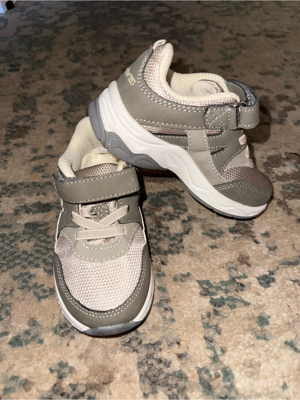 Kids Stride Rite 360 Gray & Cream Athletic Sneakers - Lightweight Velcro Closure